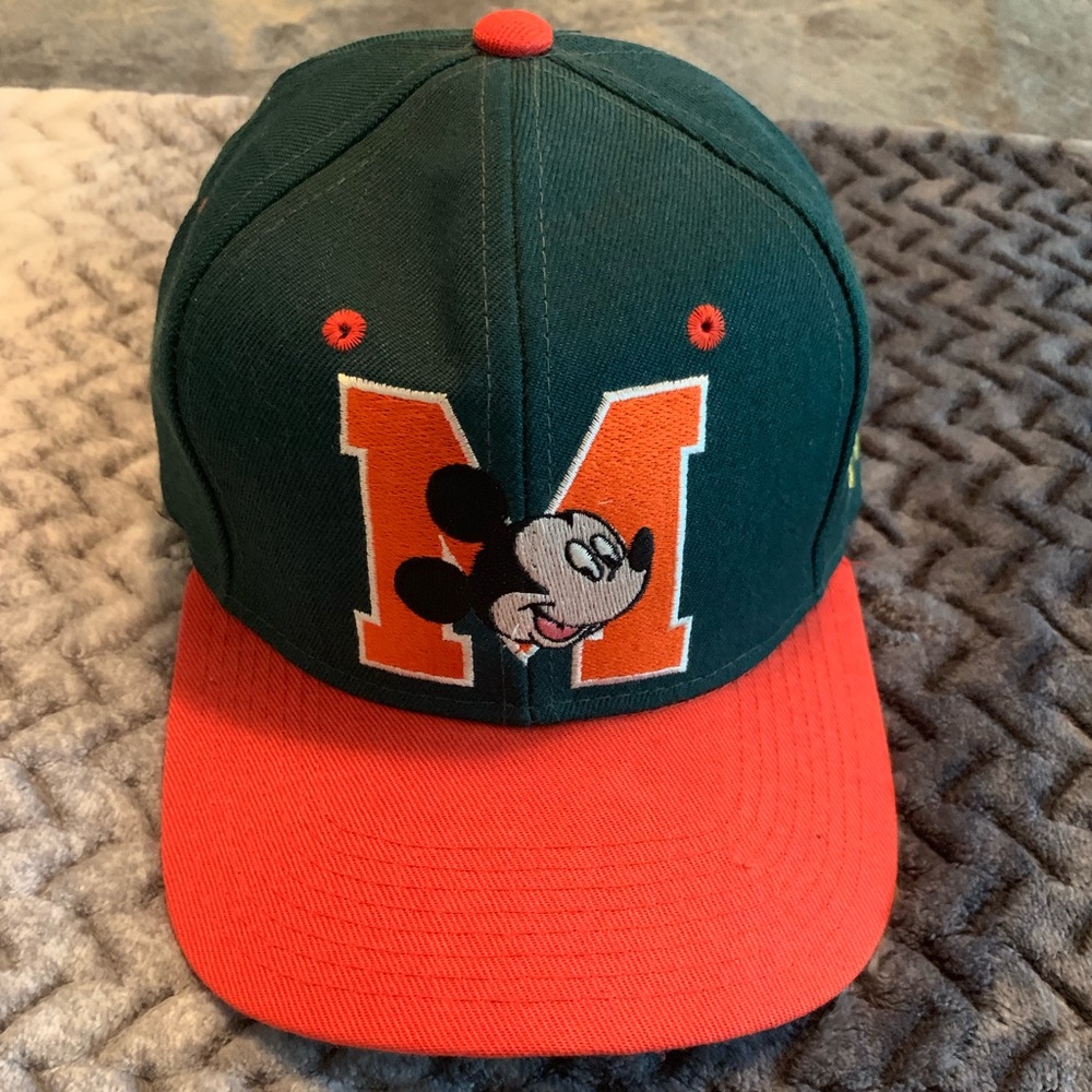 Vintage Mickey Mouse snapback hat